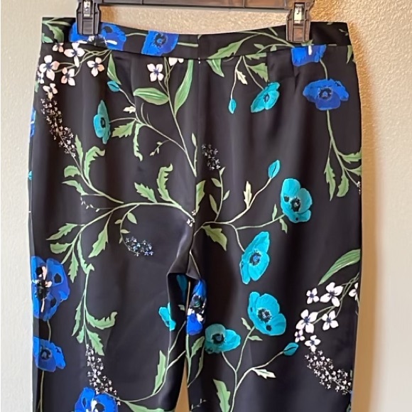 Calvin Klein pants, size 6 - Picture 4 of 13